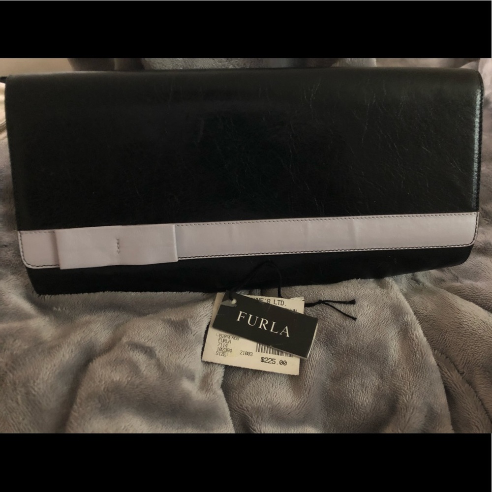 Furla Leather Clutch (Vintage)